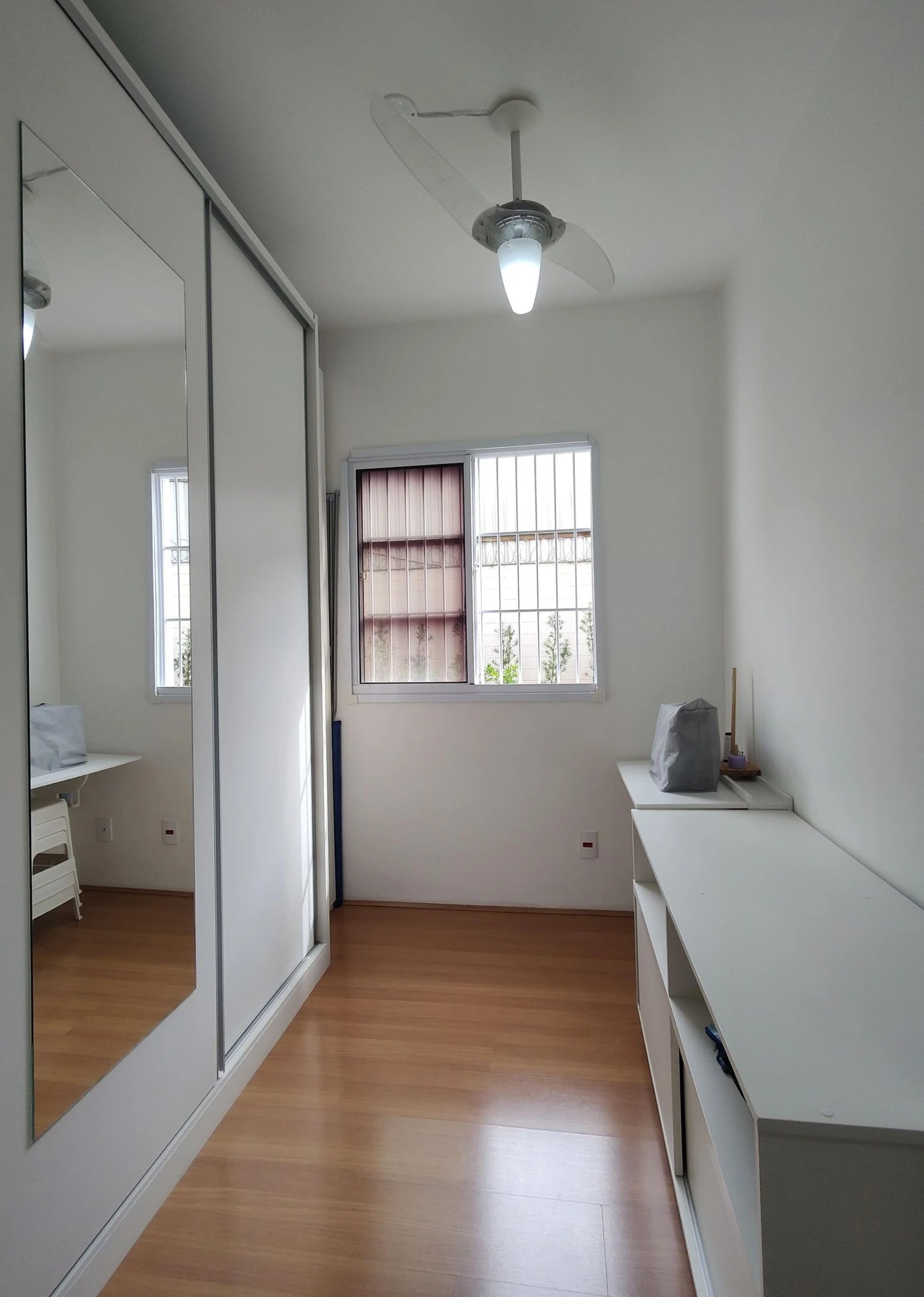 2-bedroom apartment with a glass-enclosed balcony — photo 14