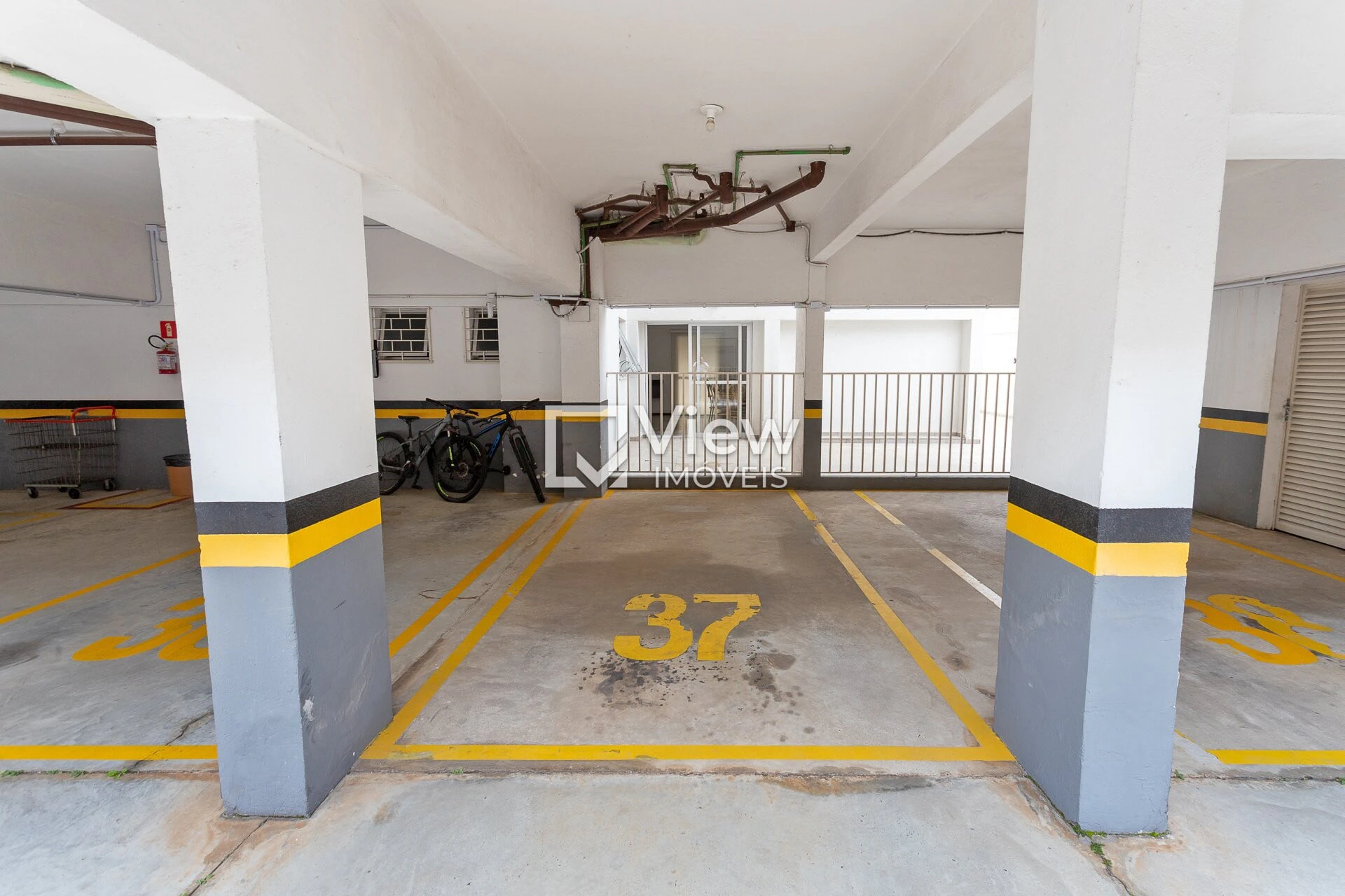 Apartment, 70 m², with wood or laminate floors — photo 8