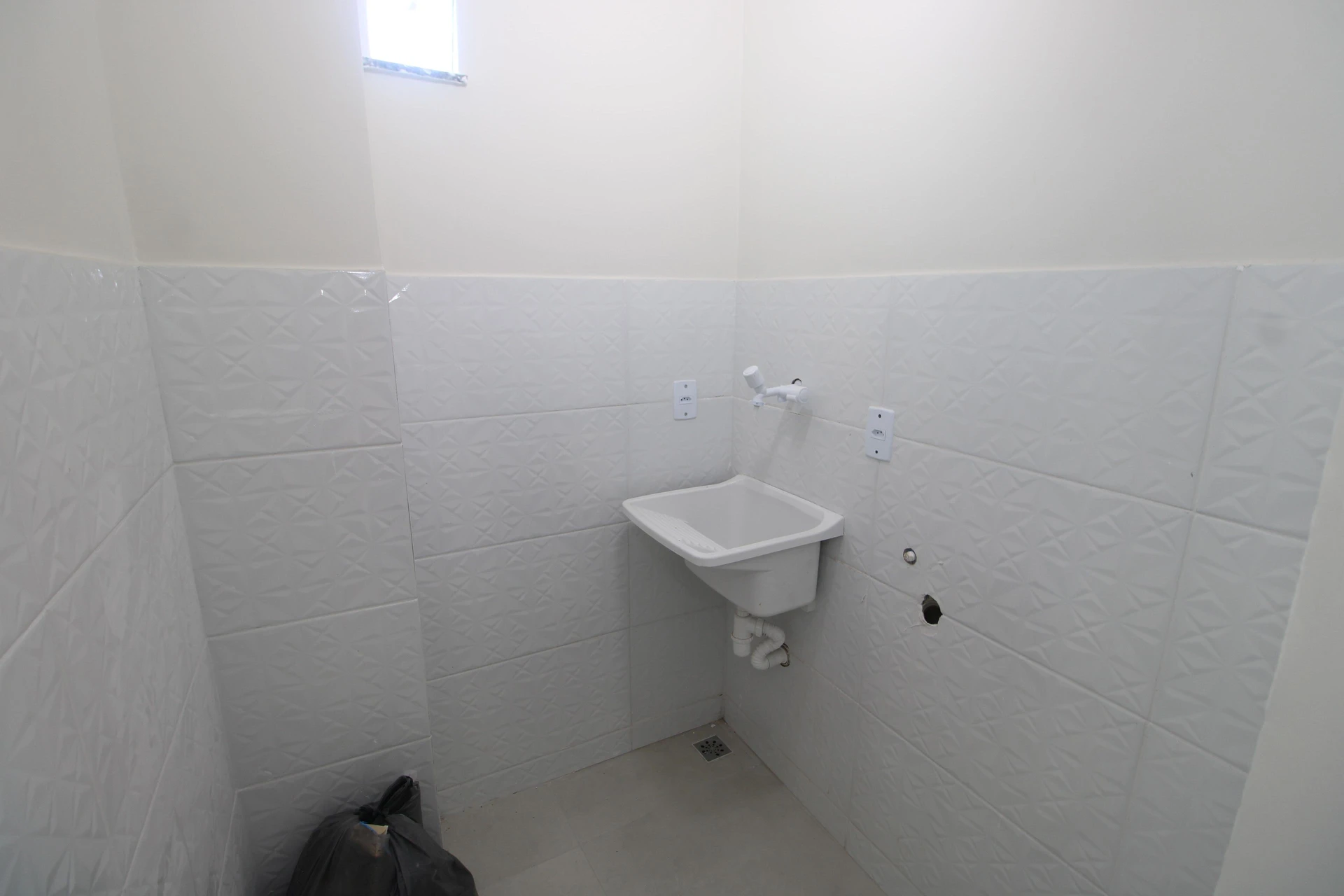 Apartamento sem mobília com 2 quartos, 1 banheiro e varanda — photo 10