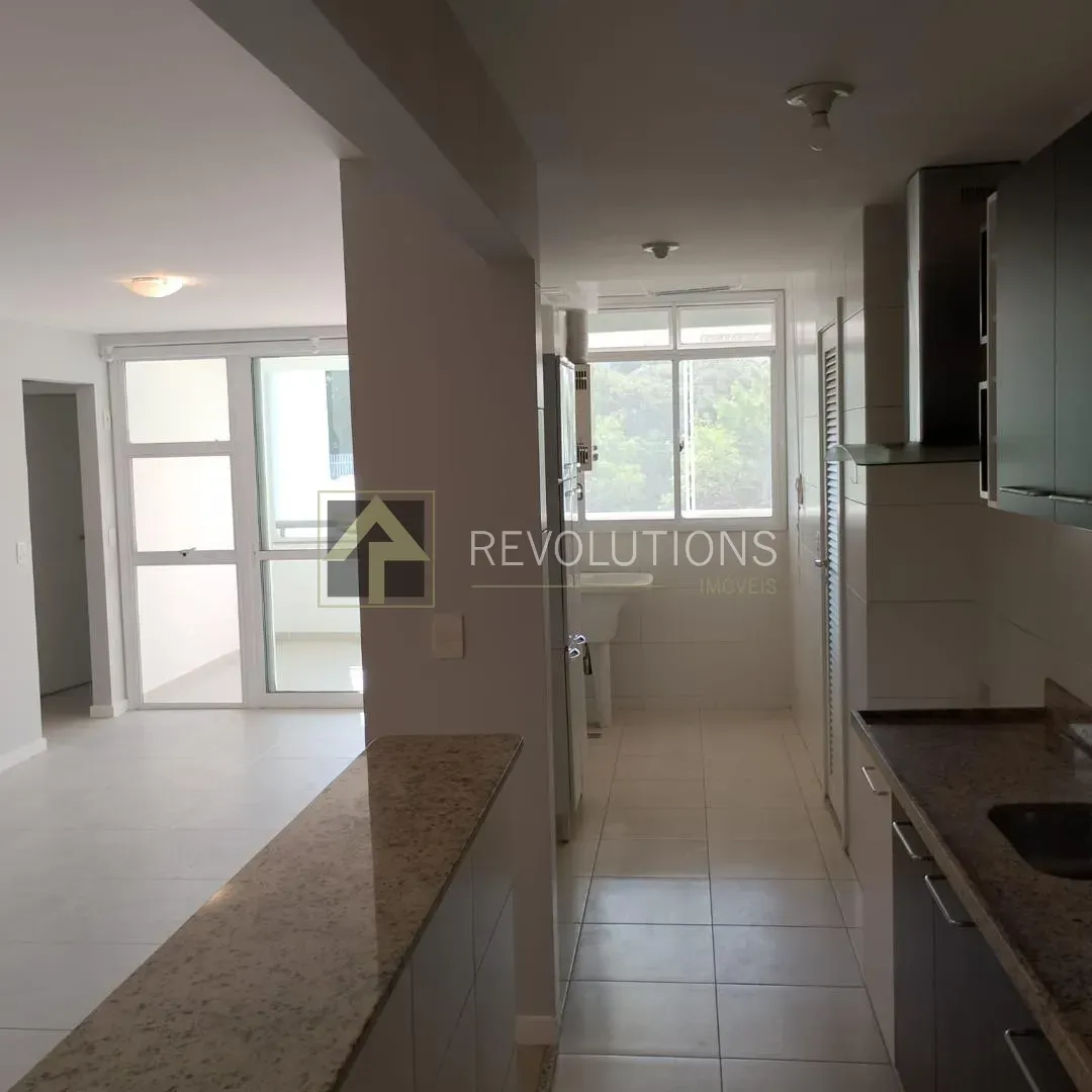 Apartment with 2 bedrooms, 3 bathrooms and 2 parking spots — photo 28