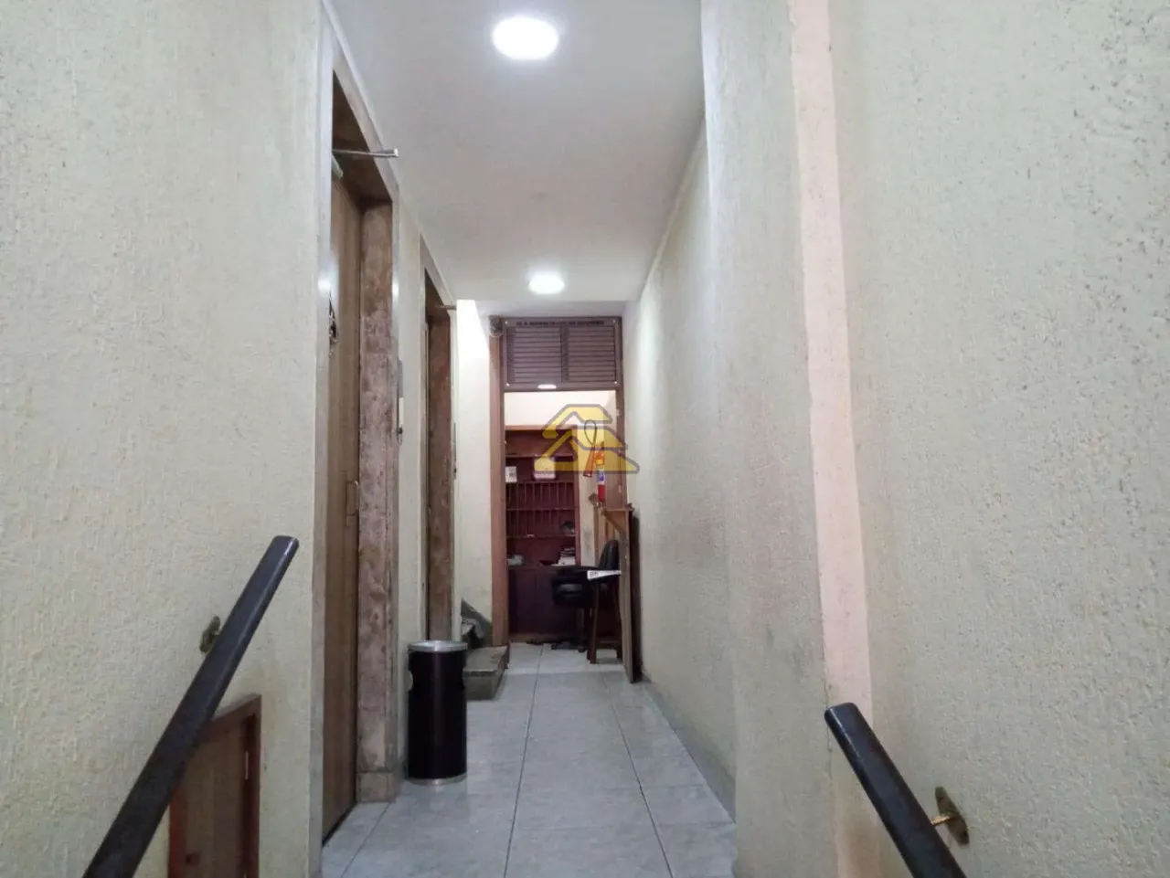 Unfurnished 1-bedroom apartment with 1 bathroom — photo 17