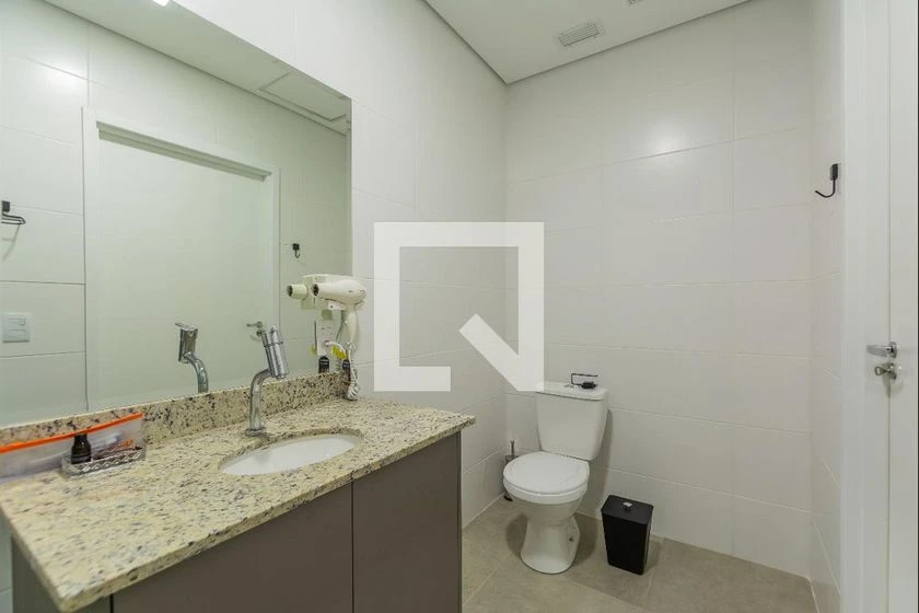 Furnished 1-bedroom apartment with open-plan kitchen — photo 10