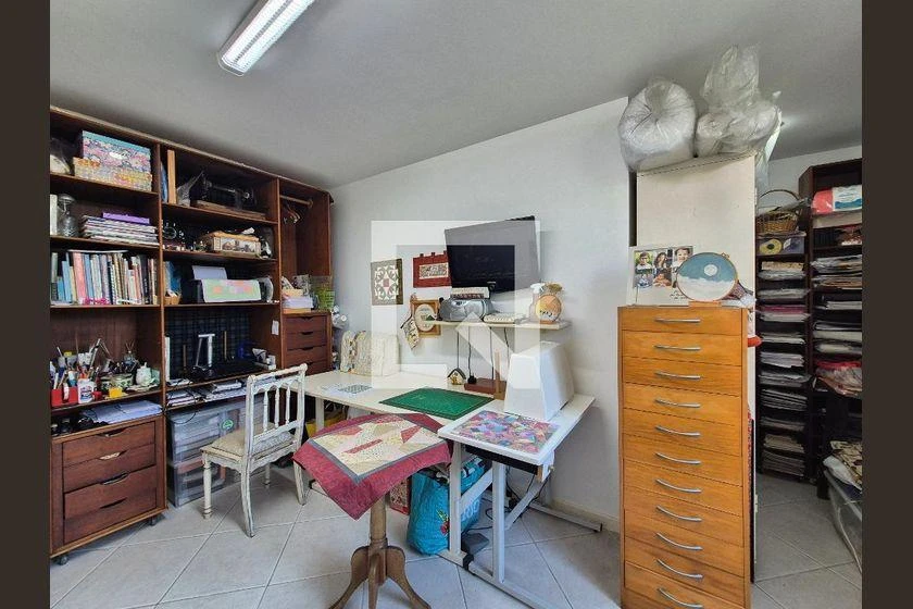 Apartment, 265 m², with a glass-enclosed balcony — photo 39
