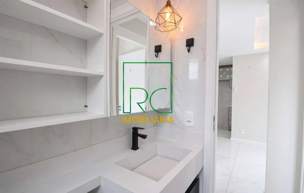 Mountain view in a 2-bedroom apartment, 44 m² — photo 27