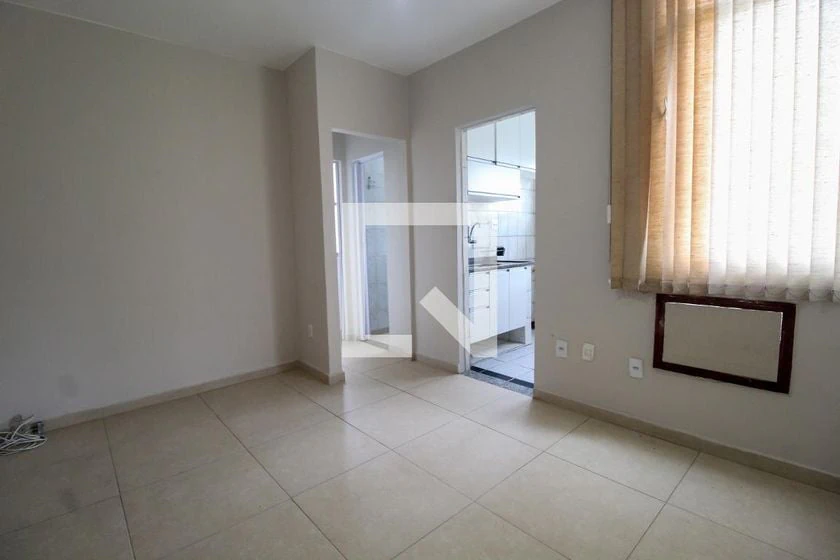 Apartamento sin amueblar de 1 dormitorio y balcón — photo 19
