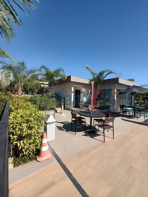Furnished apartment with 2 bedrooms and a balcony — photo 21