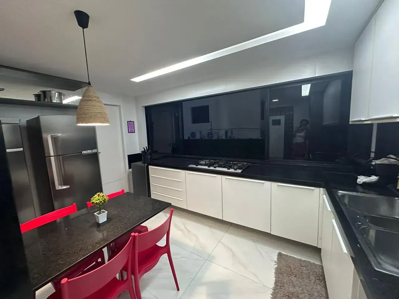 Квартира 200 м² з видом на воду та панорамними вікнами — photo 9