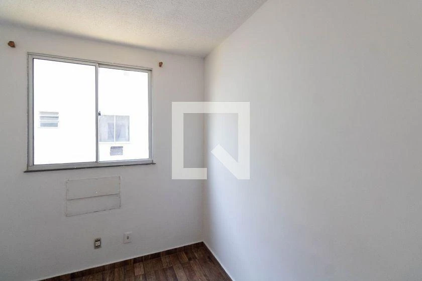 Home office in a 2-bedroom apartment, 32 m² — photo 21