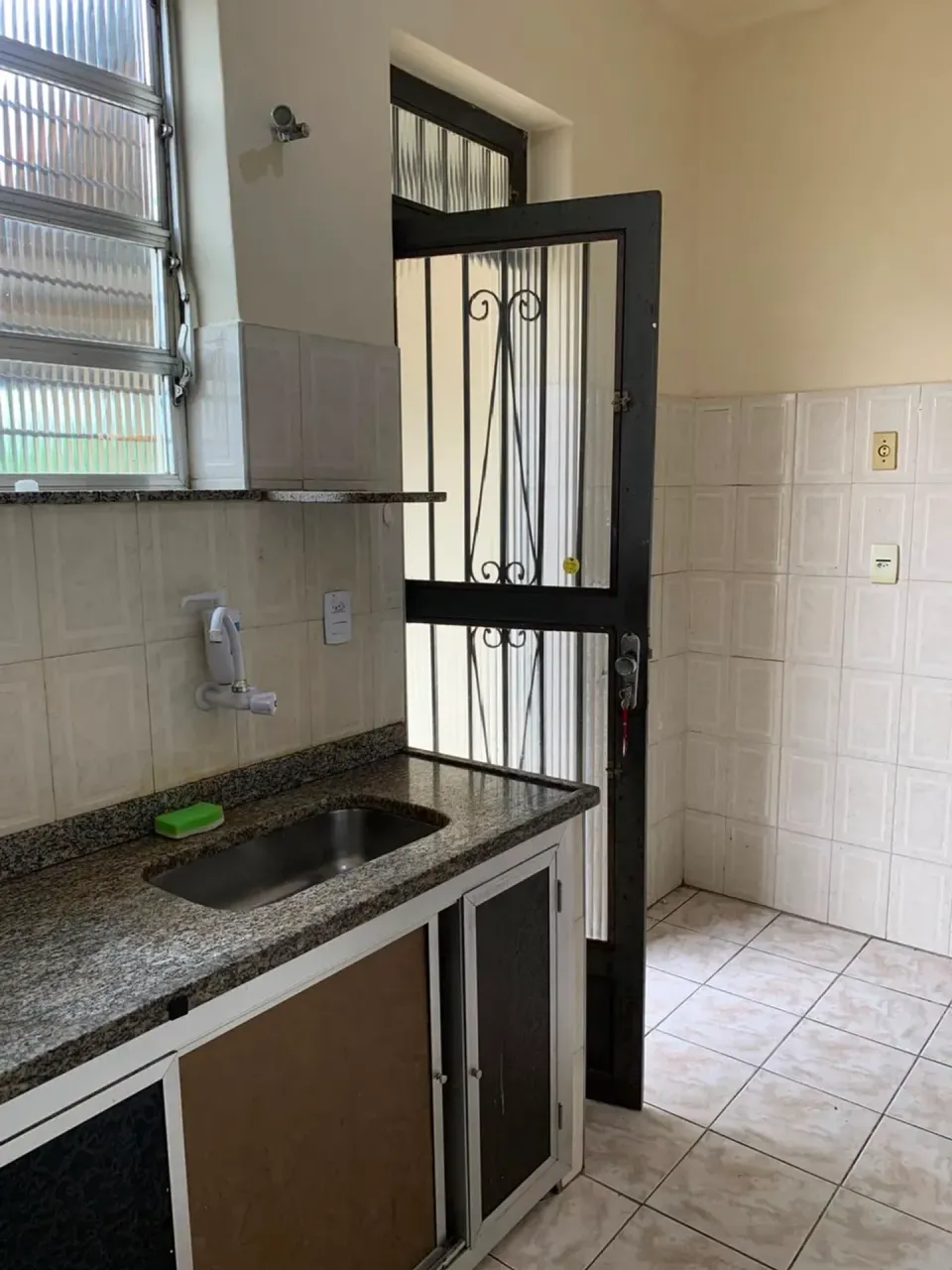 Rented house with 55 m², 2 bedrooms and 1 bathroom — photo 16