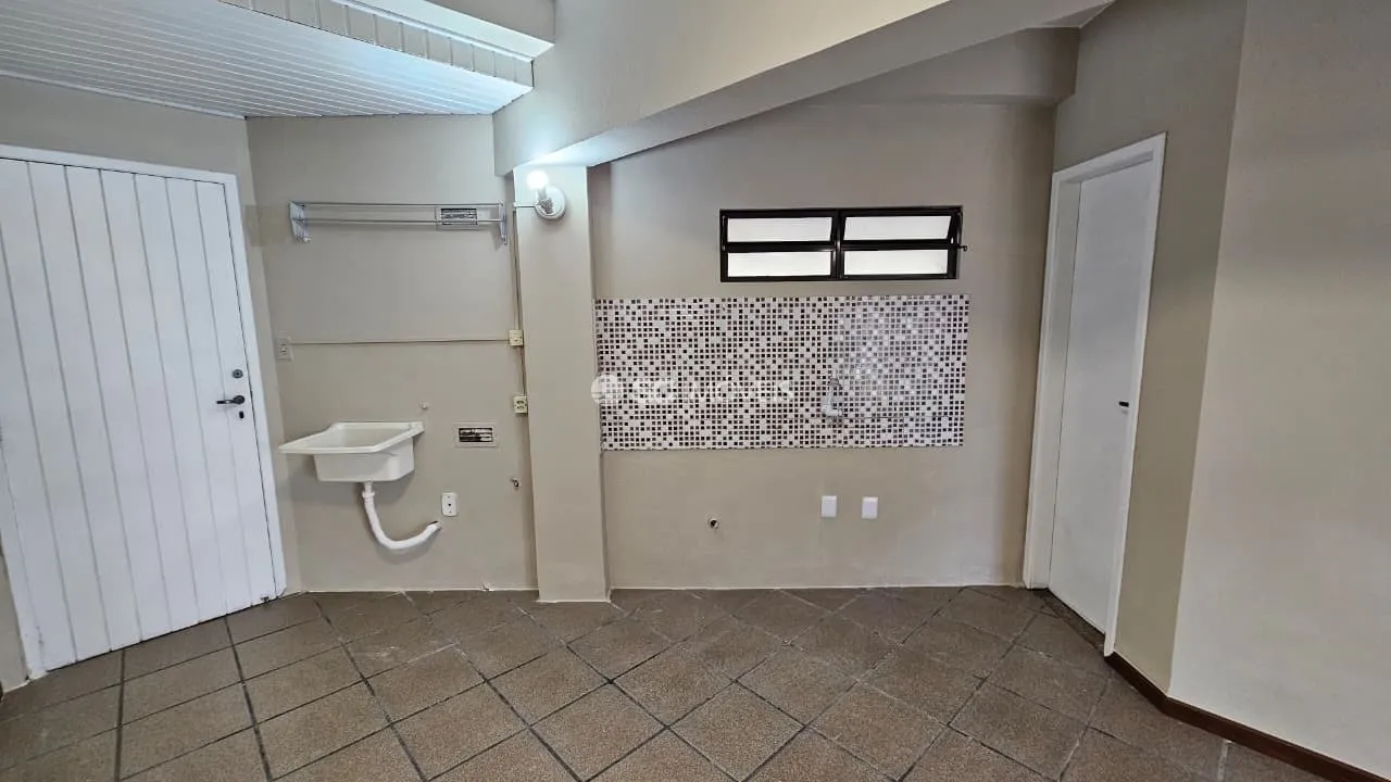 Ground-floor apartment with 2 bedrooms near the sea — photo 14