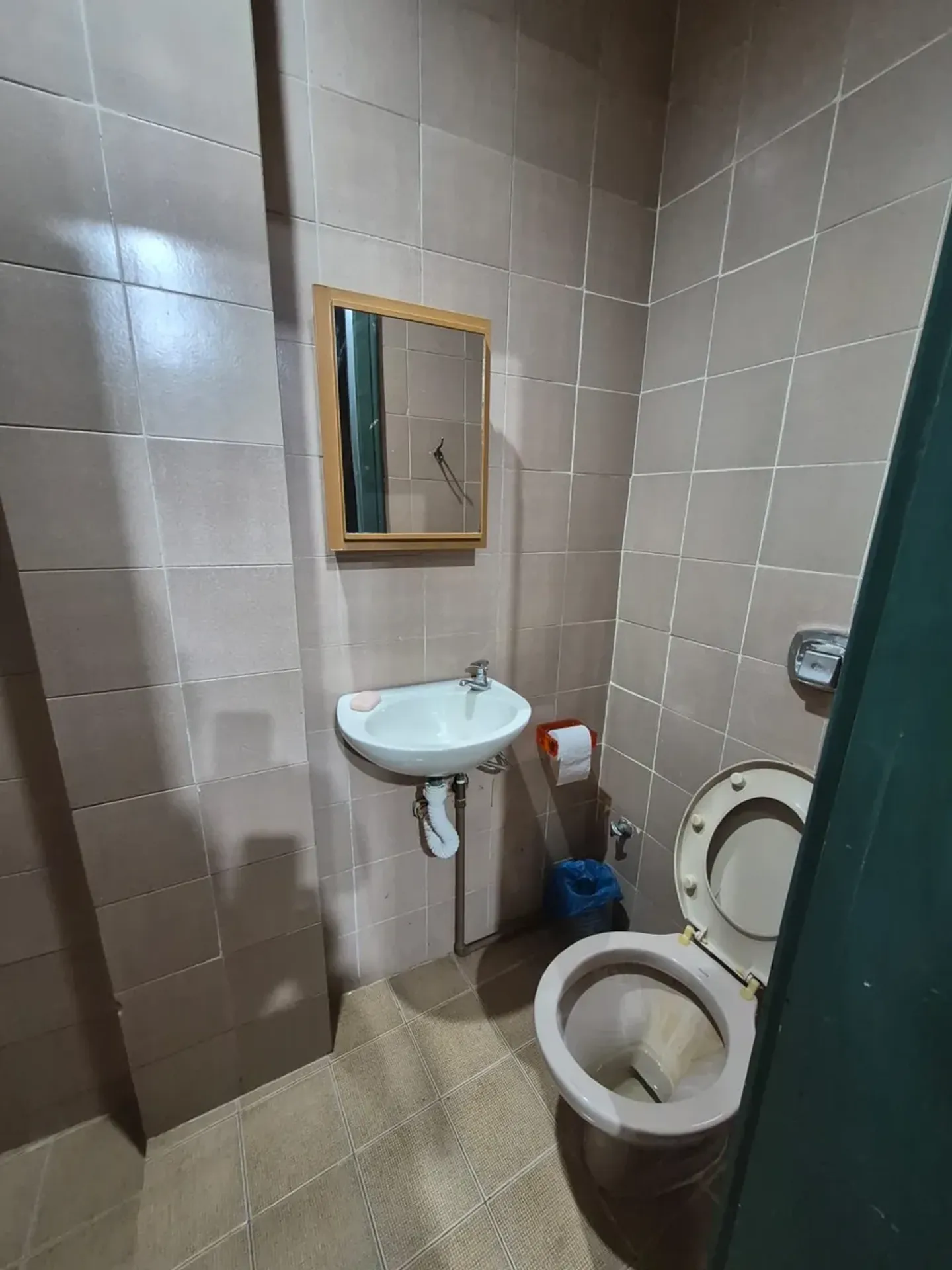 260 m² apartment with 4 bedrooms and 3 bathrooms — photo 24