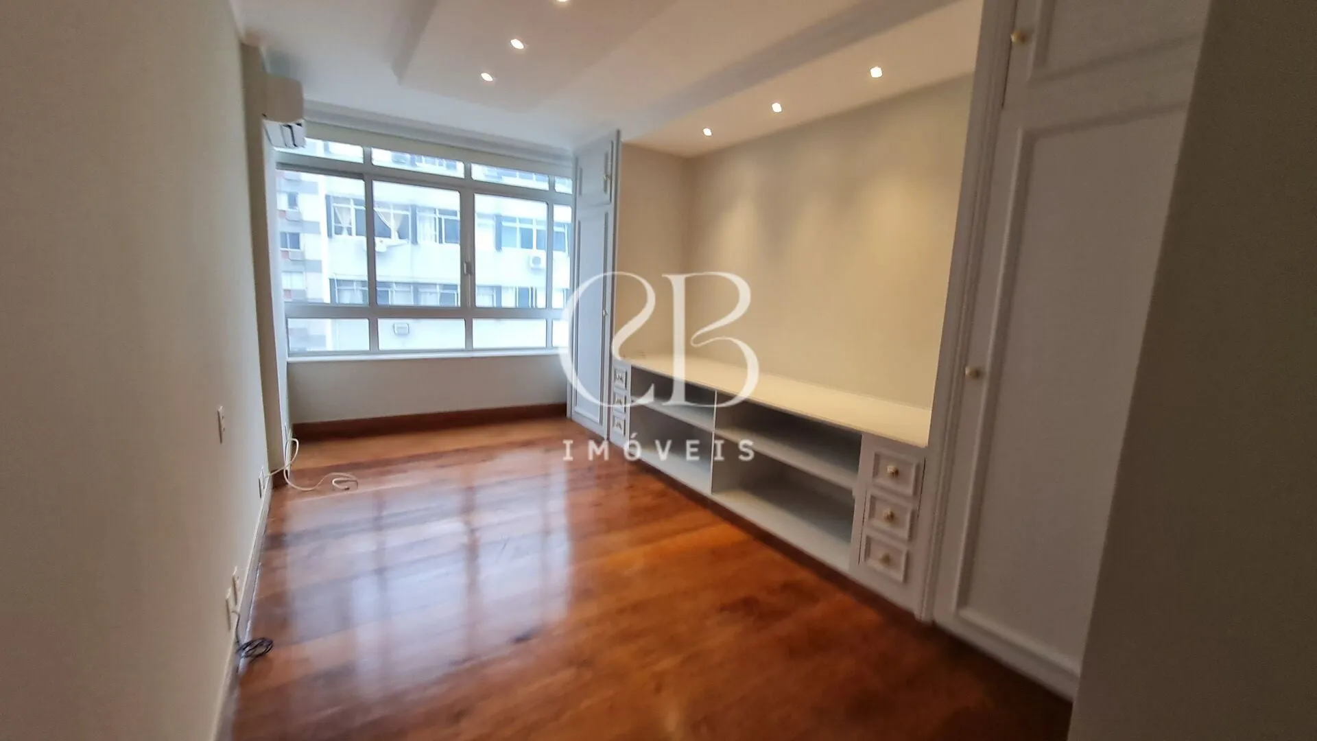 Apartment with 4 bedrooms and 4 bathrooms, 464 m² — photo 25