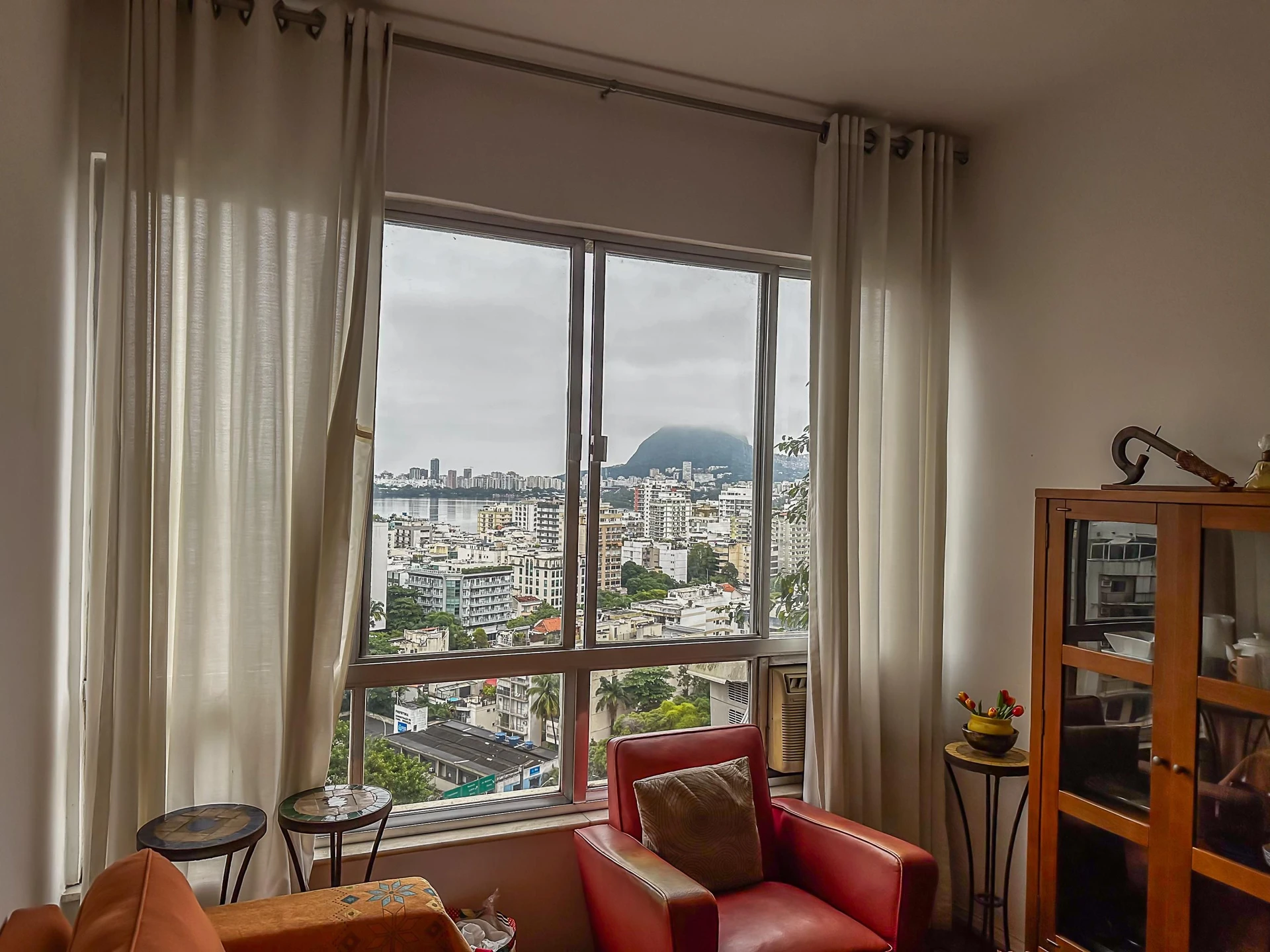 Apartamento amueblado con 2 habitaciones y 2 baños — photo 24