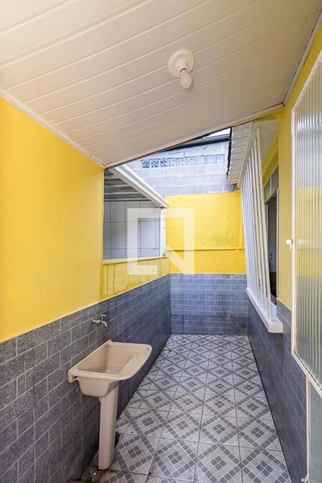 House, 190 m², with a private BBQ — photo 4