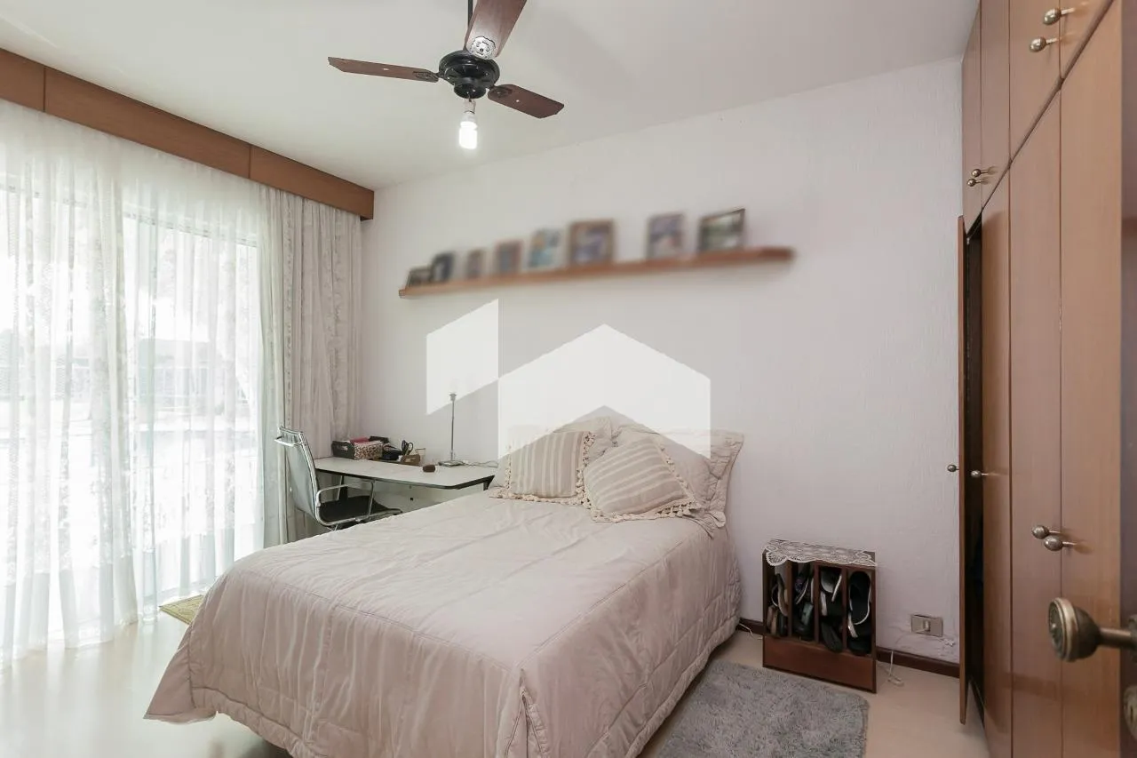 Будинок на 4 спальні з 6 місцями та 568 м² — photo 48