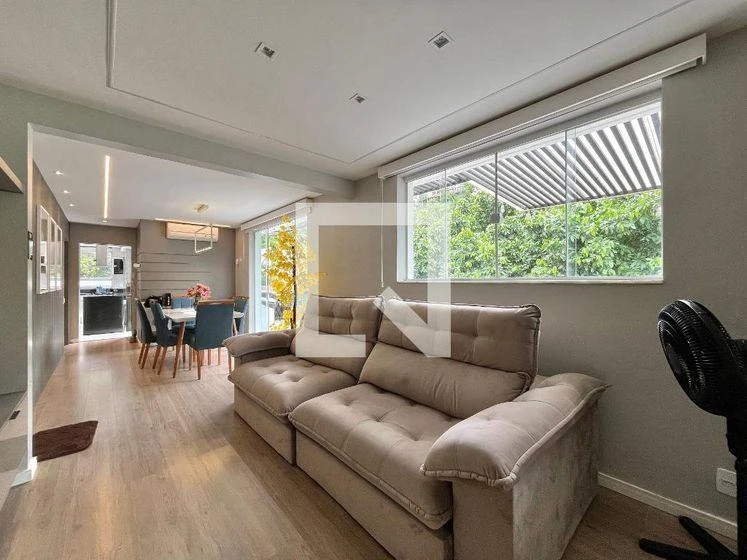 Furnished apartment, 130 m², with floor-to-ceiling windows — photo 10