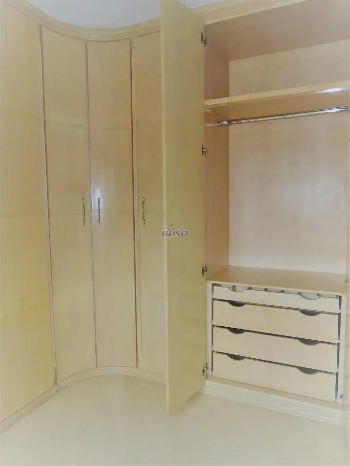 2-bedroom apartment with a grill on the balcony — photo 3