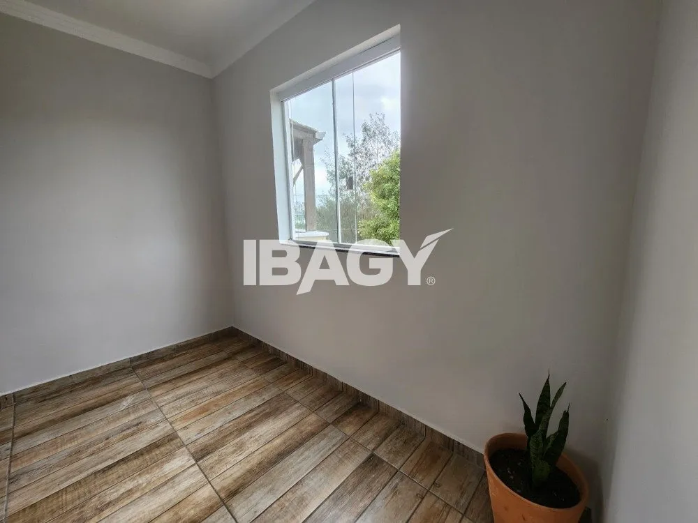 2-bedroom apartment with a home office — photo 10