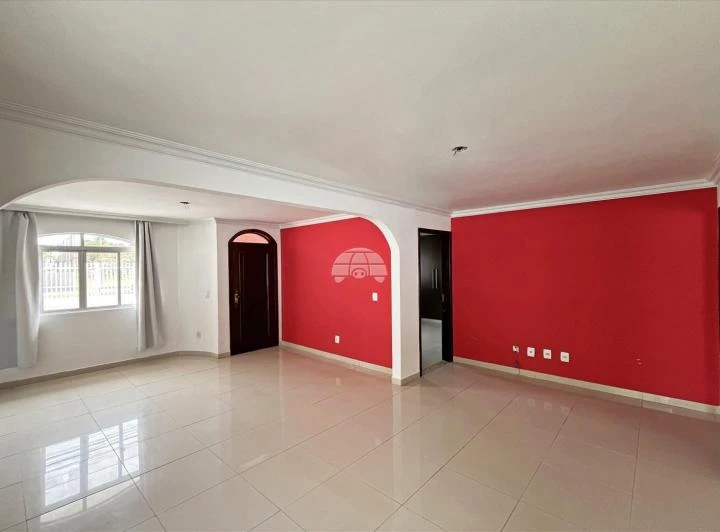 Casa com 10 quartos e armários embutidos — photo 3