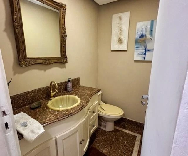 Apartamento de 3 dormitorios con 149 m² y 2 plazas — photo 4