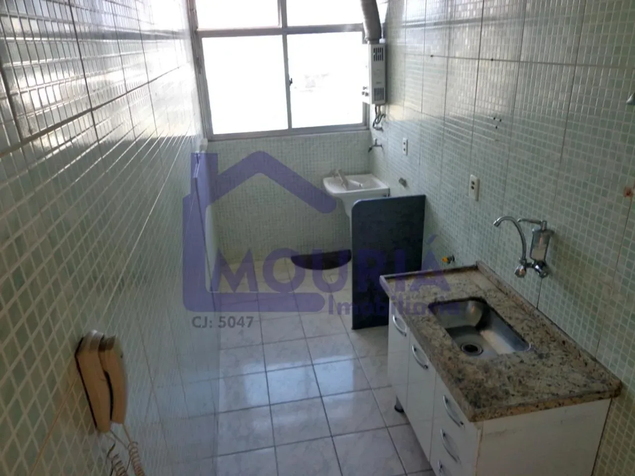 2-bedroom apartment in a building with a pool — photo 7