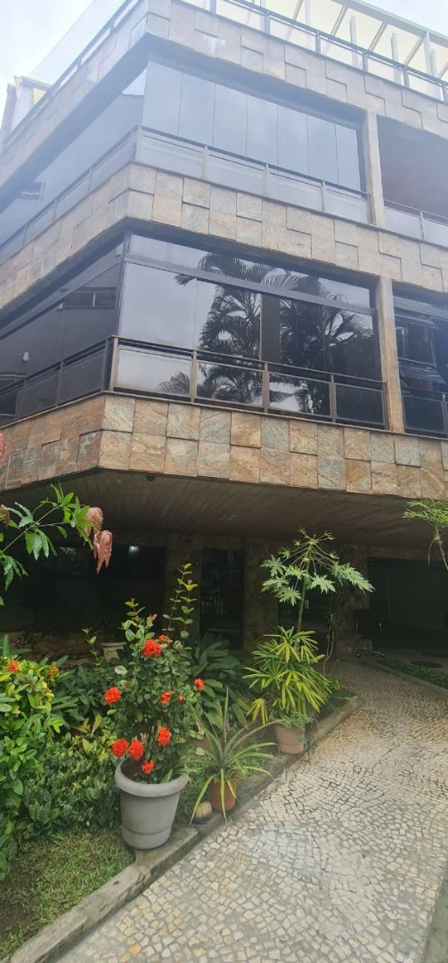 Cobertura duplex com terraço, piscina e 626 m² — photo 2