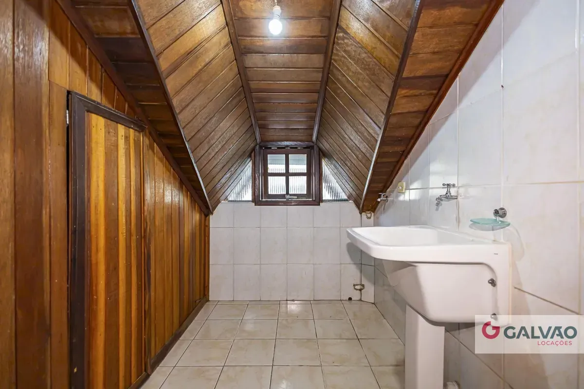 Furnished townhouse of 182 m² with 3 bedrooms and suite — photo 27