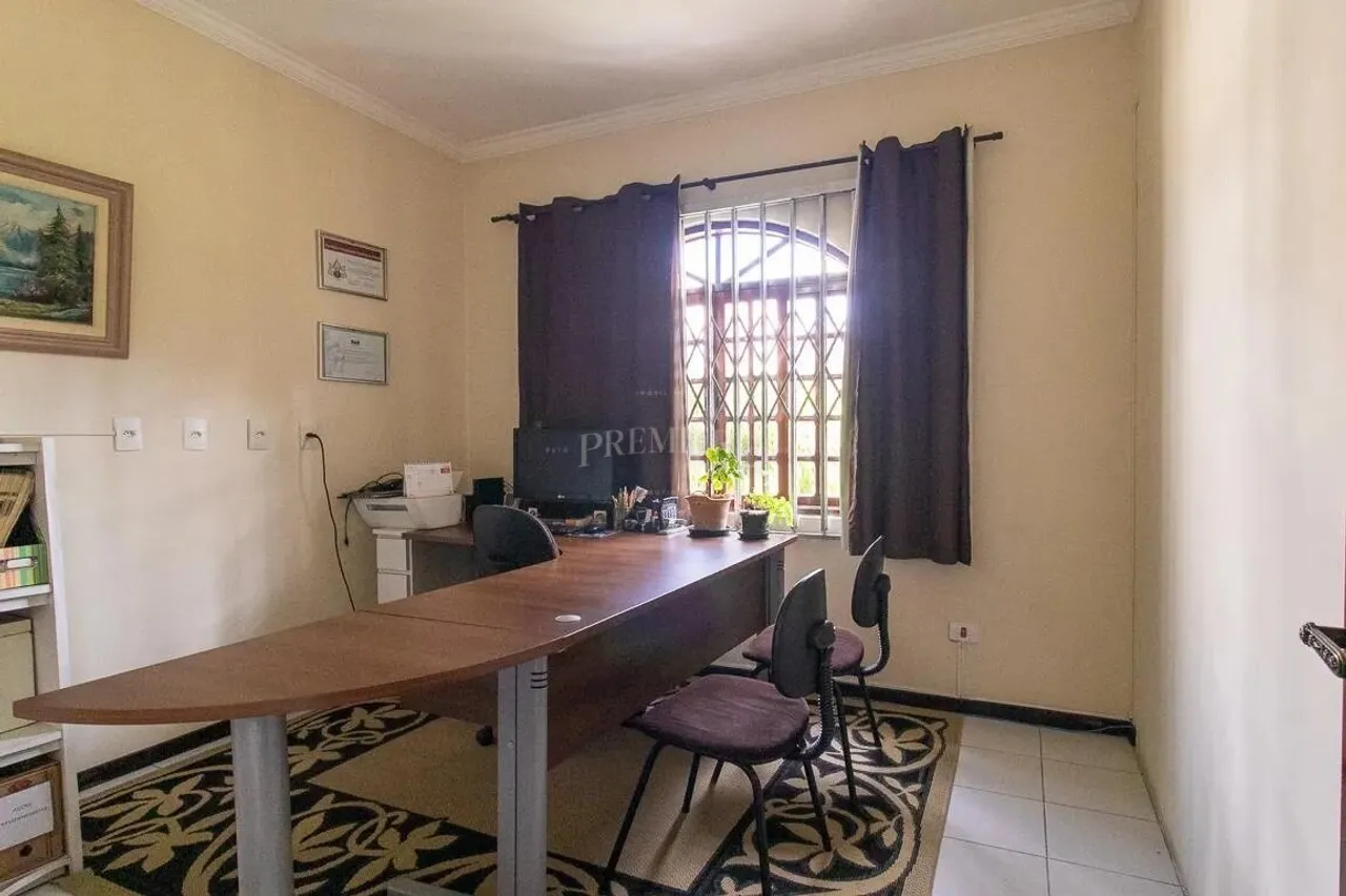 Furnished house with 5 bedrooms and 5 bathrooms — photo 16
