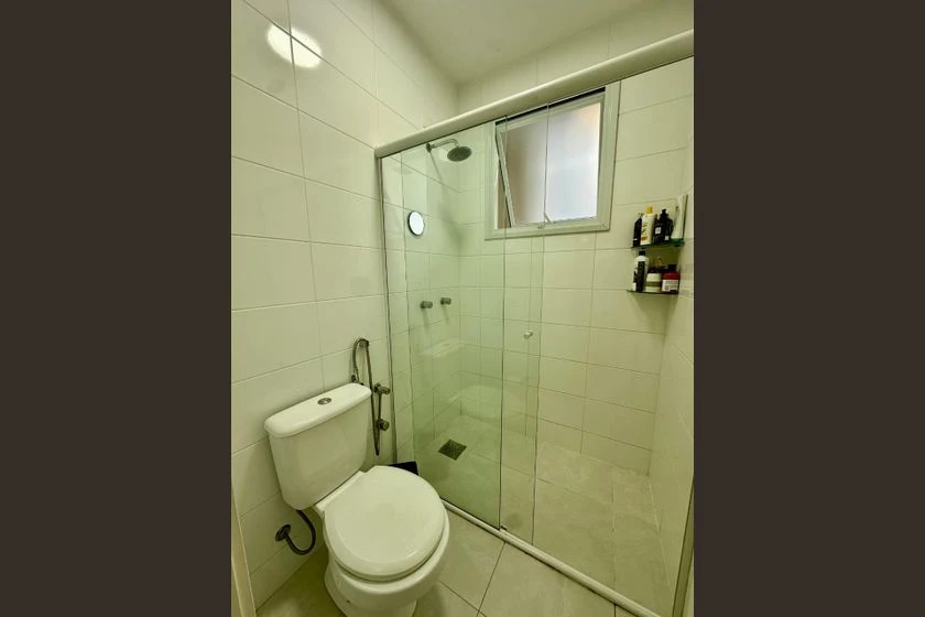 Furnished apartment with balcony and 2 en-suite bedrooms — photo 10