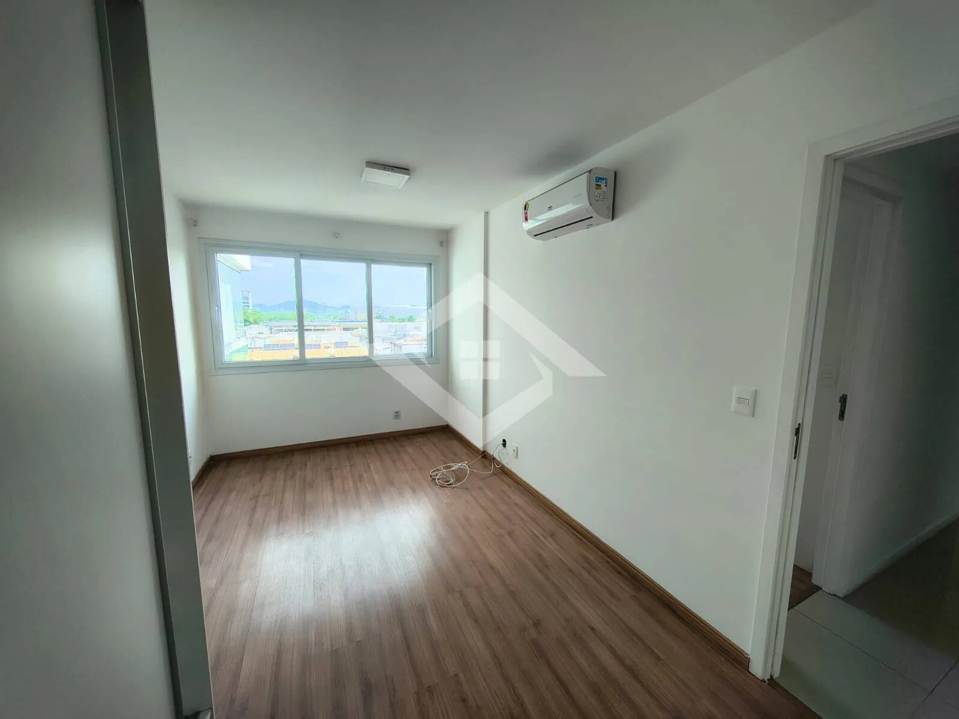Apartamento com varanda envidraçada, Barra Olímpica — photo 17