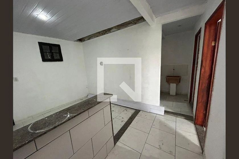 36 m² unfurnished apartment with 1 bedroom and a balcony — photo 17