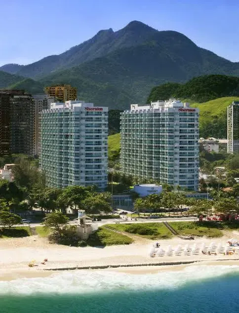Furnished 1-bedroom apartment with enclosed balcony — photo 23
