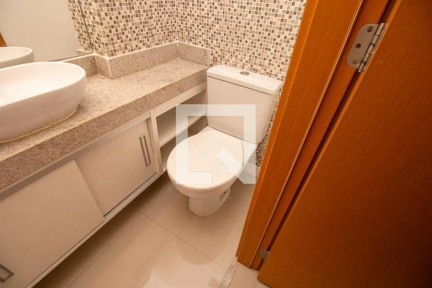 Apartamento de 2 quartos com espaço de home office — photo 28