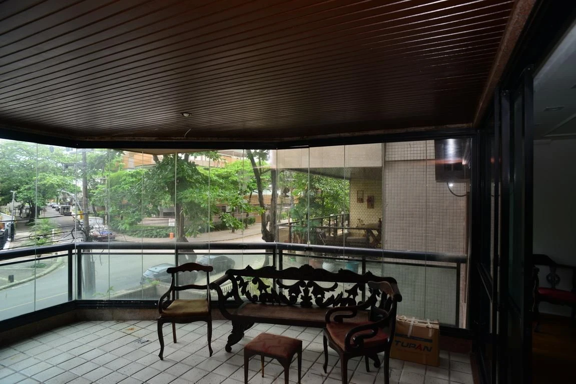 Rentable apartment with 4 bedrooms and a balcony — photo 11