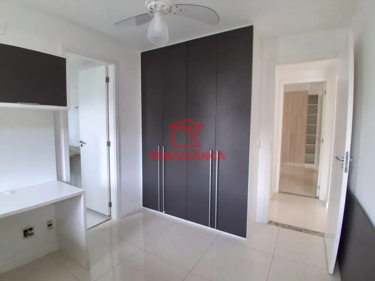 Квартира 77 м² з балконом із грилем та видом на гори — photo 6