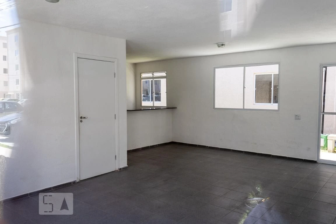 Apartamento sem mobília com 2 quartos e área de serviço — photo 12