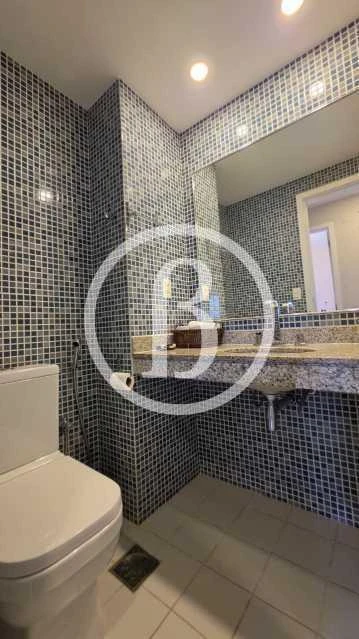 Apartamento de 130 m² com 3 quartos e varanda — photo 13