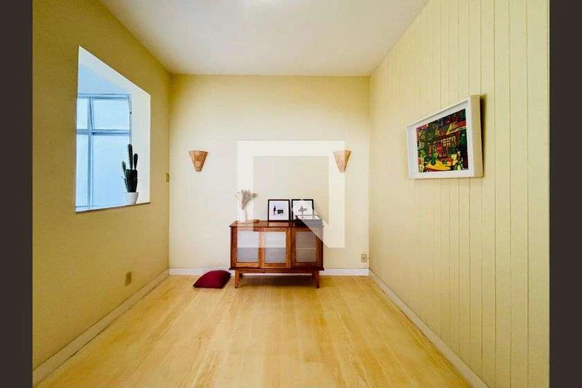 Furnished 2-bedroom apartment with 98 m² — photo 10