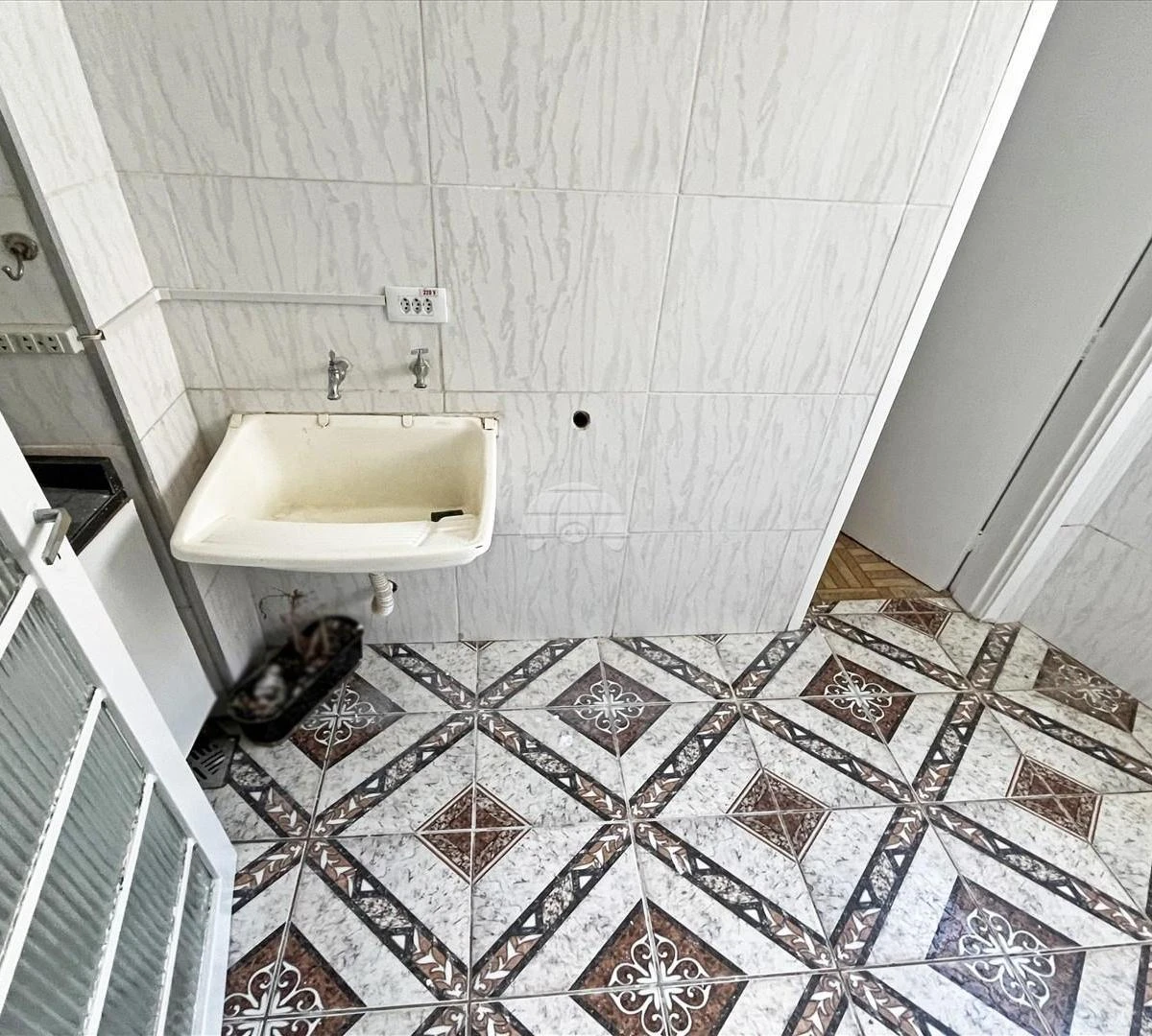 Квартира с 3 спальнями, включая 1 с ванной — photo 15