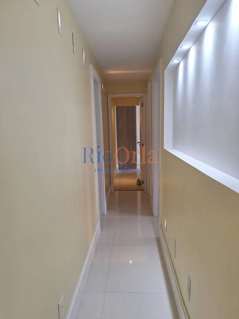 Unfurnished apartment with 4 bedrooms and 5 bathrooms — photo 37