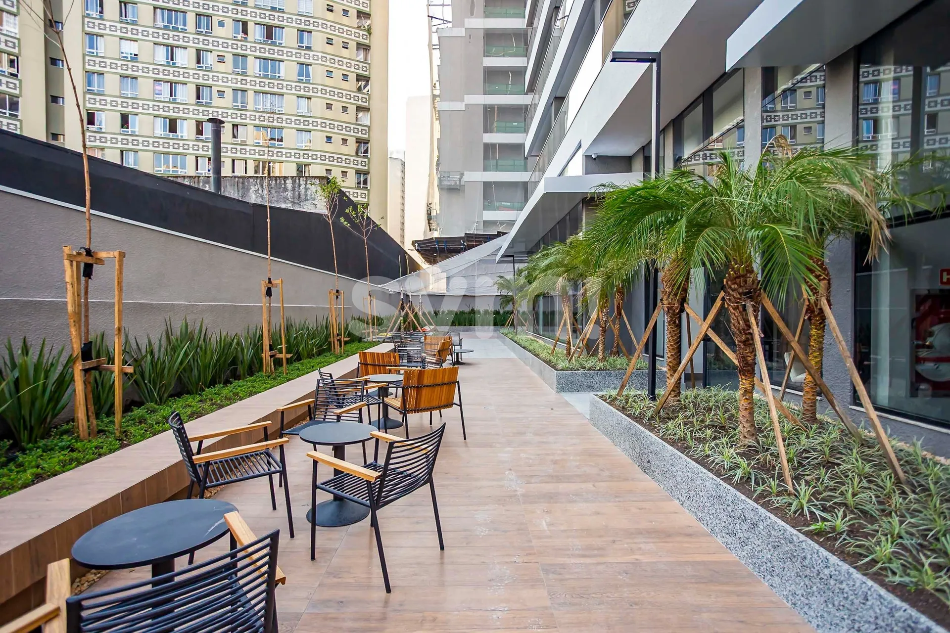 Apartamento mobiliado com 1 quarto e varanda, 43 m² — photo 32