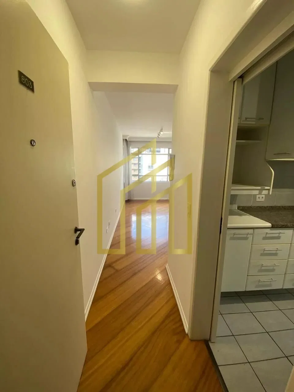 3-bedroom apartment with 1 bathroom, 81 m² and 2 parking spots — photo 5