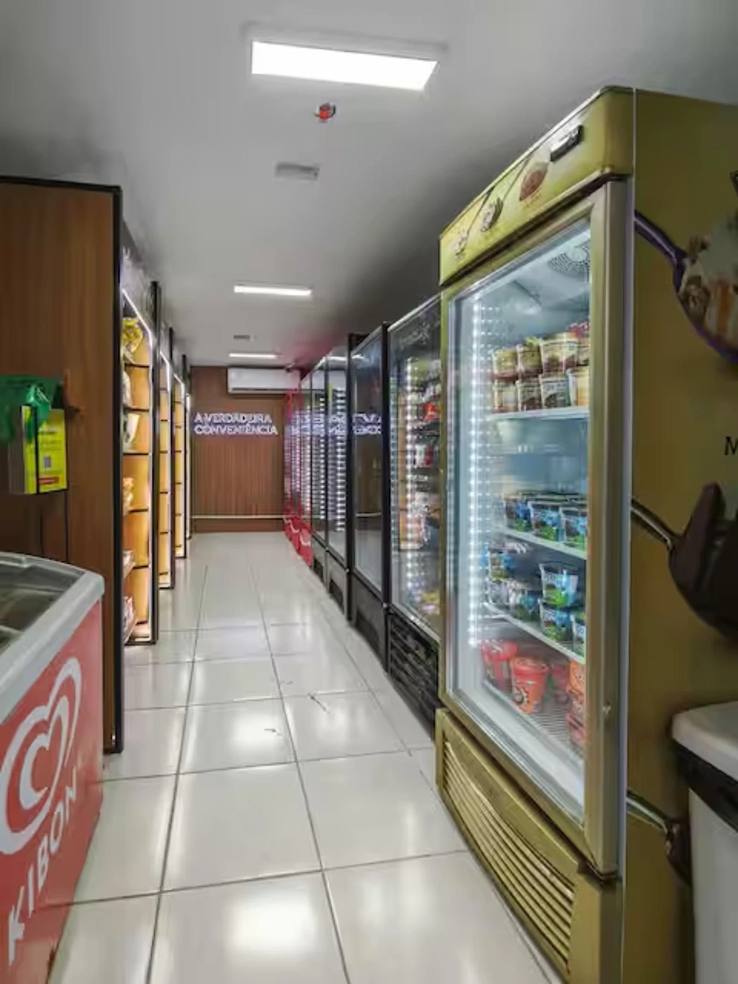 Меблированная квартира с 2 спальнями и кухней на газе — photo 13