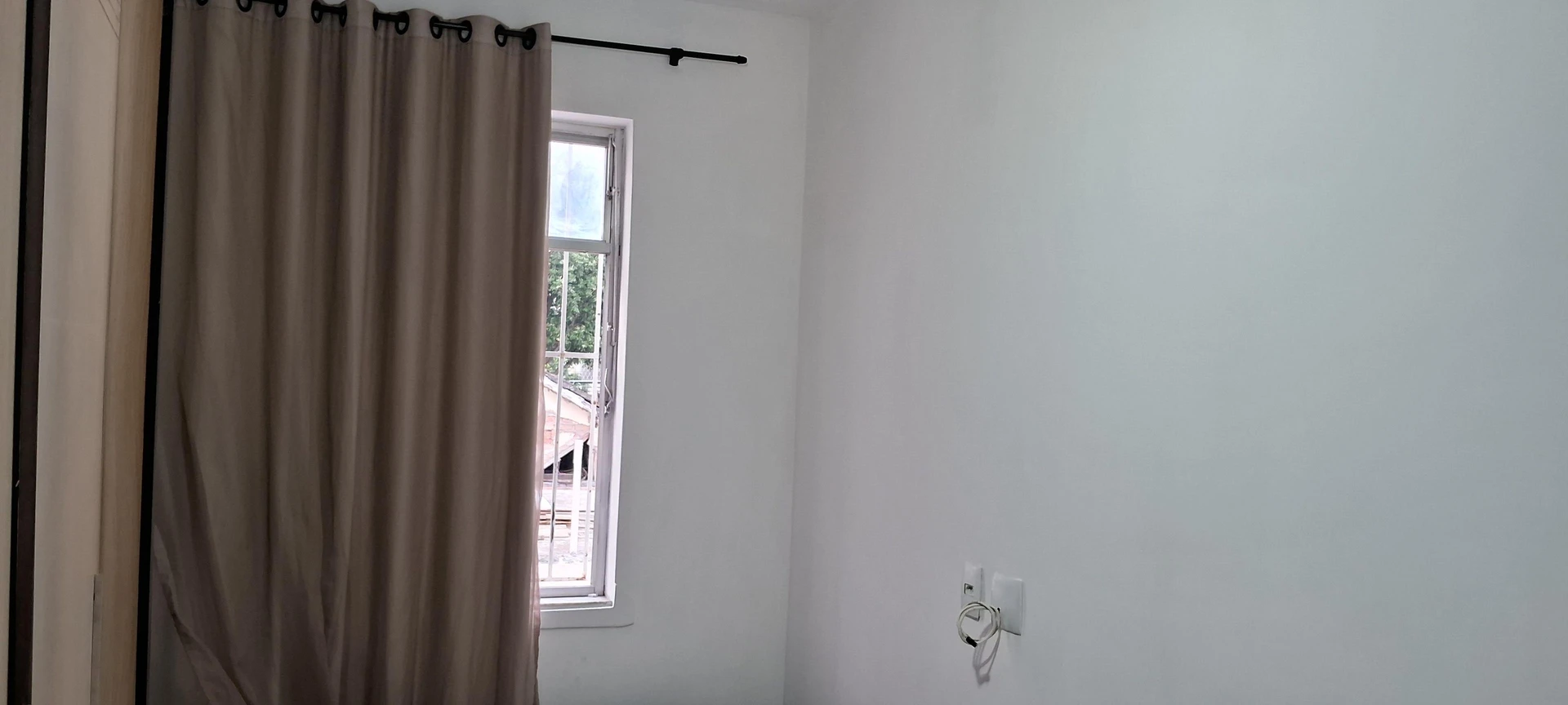 Квартира з 1 спальнею, балконом і електричною душовою — photo 6
