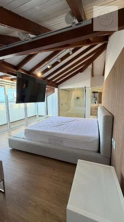 Duplex penthouse with 5 en-suites and 315 m² garden — photo 8