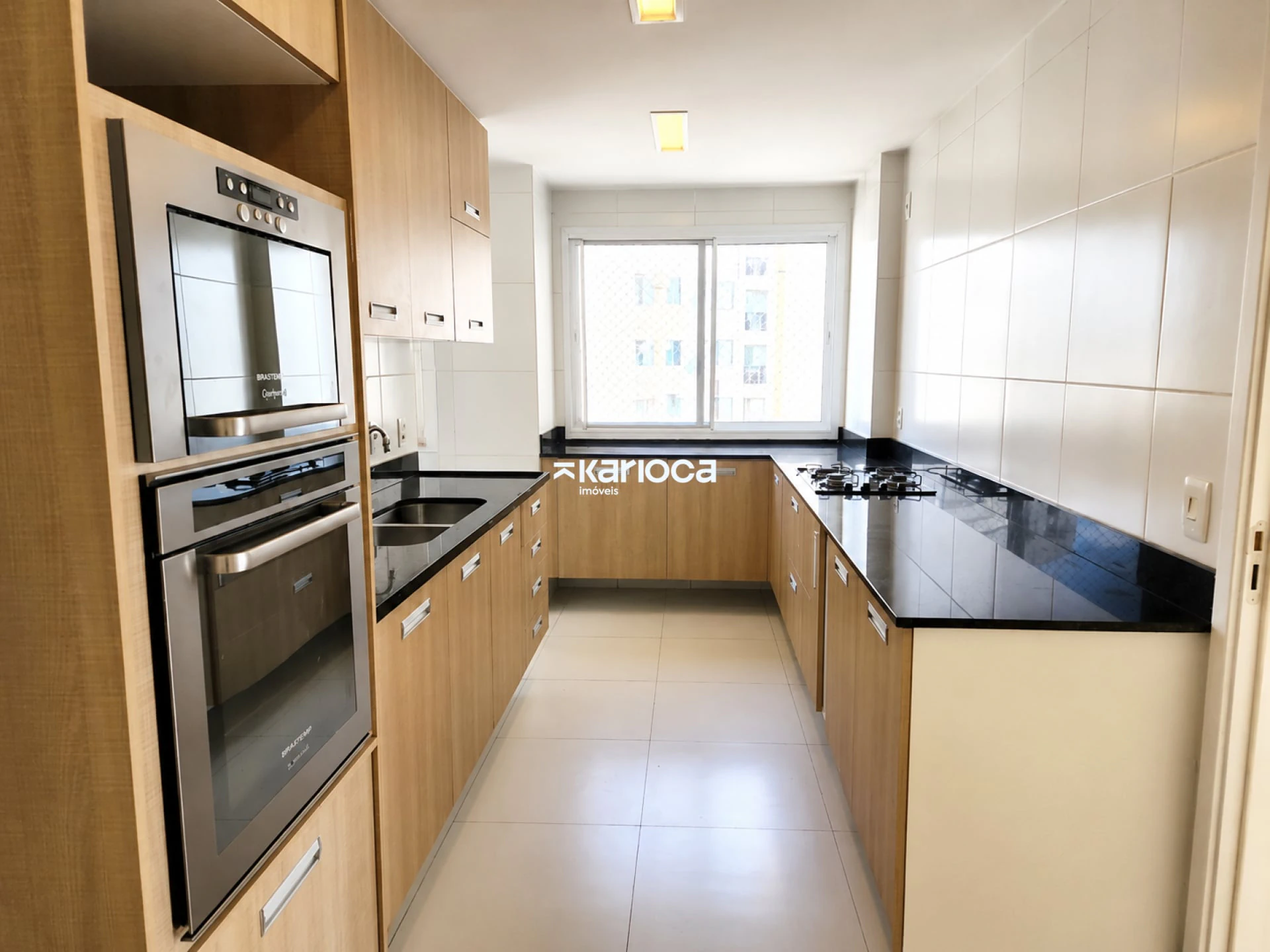 Квартира 166 м² з 3 спальнями-сюїтами і 2 місцями — photo 2