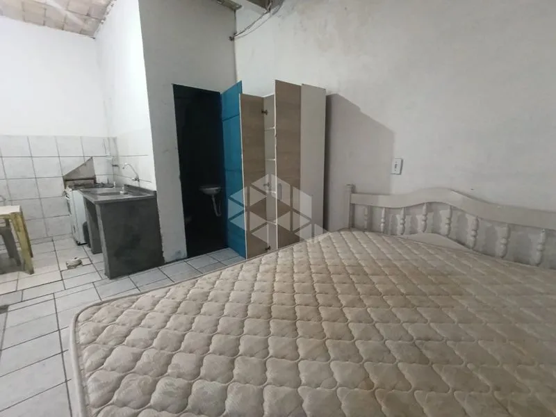 Furnished 30 m² studio loft with a gas stove — photo 14