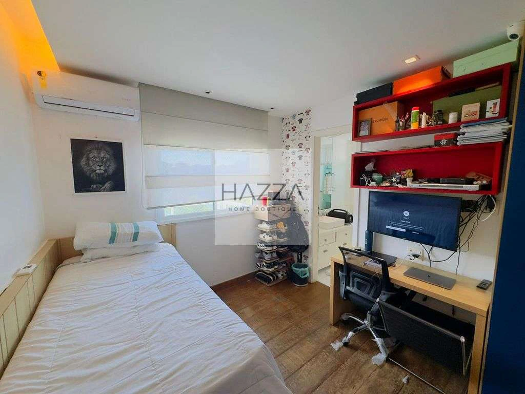 Furnished 313 m² apartment with 3 suites and private balcony — photo 26