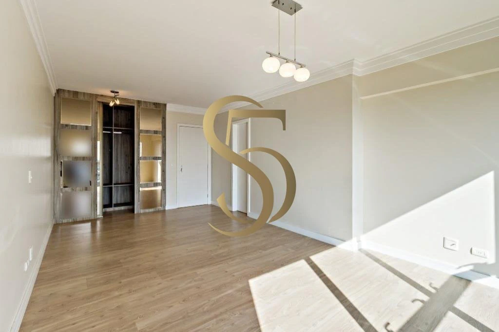 Furnished apartment, 256 m², with a bathtub — photo 16