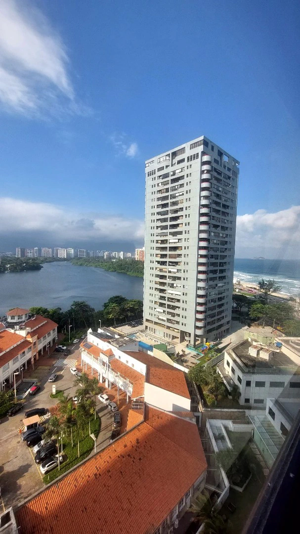 Furnished apartment, 78 m², with a water view — photo 20